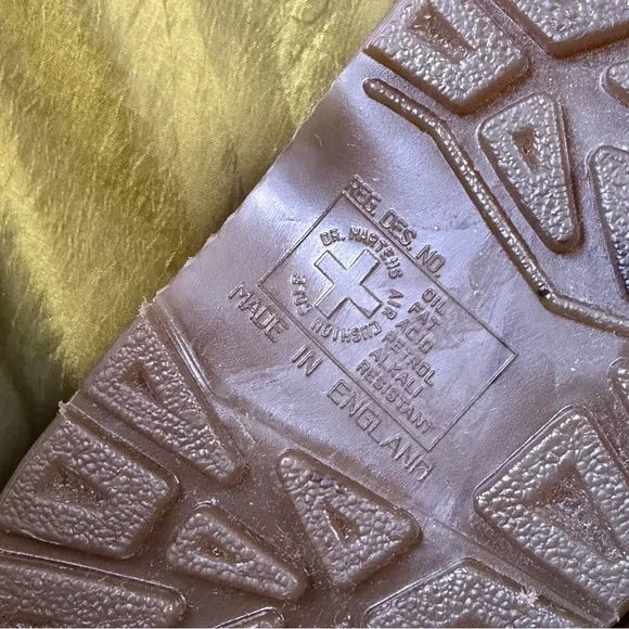 Vintage Dr. Martens Black Leather Platform Fisherman Sandals Made In England - Picture 8 of 10